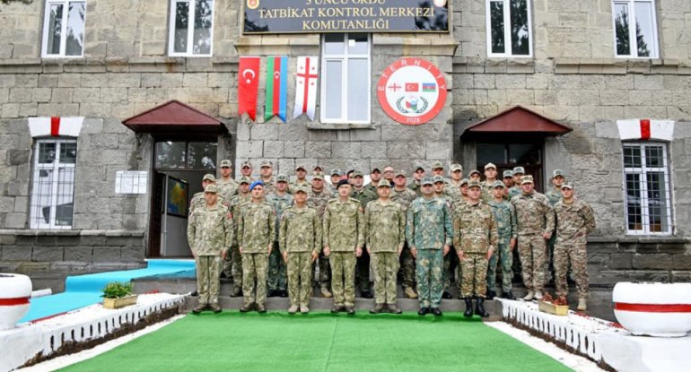Zəfər Gününə həsr olunmuş hərbi parada hazırlıq məşqləri keçirilir