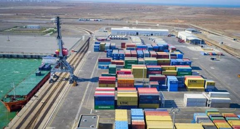 Qaşqardan Azərbaycana ilk multimodal reys açılıb