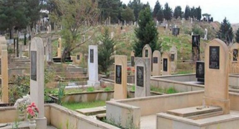 Ağdamda dəfn edilmiş şəxsin məzar daşı Xocavənddə aşkarlanıb - FOTO
