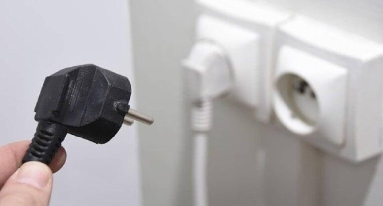 Axşam bu cihazı mütləq cərəyandan ayırın: nə televizor, nə də telefon adapteridir