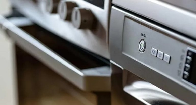 Evdə ən çox elektrik enerjisi sərf edən qurğular - 8 cihaz