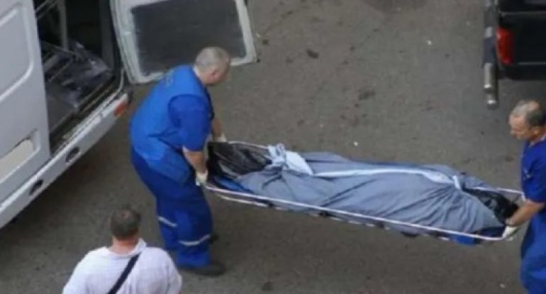 Bakıda evdən meyit tapıldı