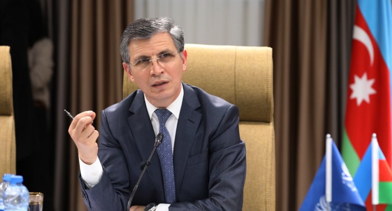 Zahid Oruc: &rdquo;Heydər Əliyev qonşu ölkələrin çarizmdən qalan qırmızı rəngli quruluşlarına yer tanımadı&rdquo;