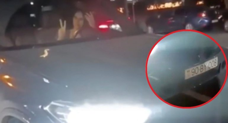 Ağ şəhərdə BMW motosikletçini vurdu - VİDEO