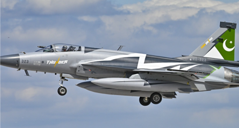 Pakistanın "JF-17 Thunder" qırıcıları Bakıdakı hərbi paradda iştirak edəcək