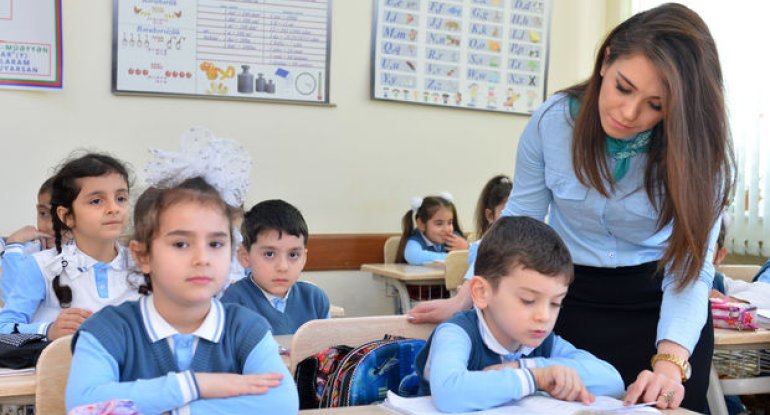 Nazir ilk dəfə açıqladı: Bu müəllimlərin iş saatı uzadılır - ŞƏRH