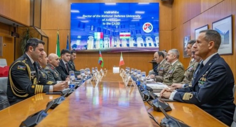 Azərbaycanla İtaliya hərbi təhsil sahəsində əməkdaşlığın genişləndirilməsini müzakirə edib