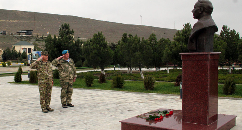 Azərbaycan və Belarus XTQ mənsubları görüşüb