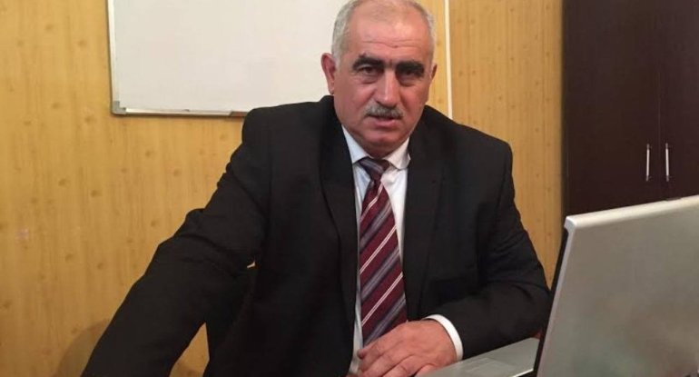 Əhməd Oruc vəfat edib