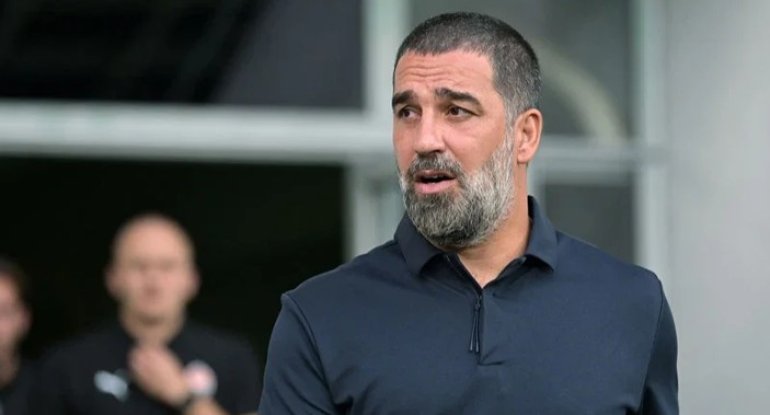 Arda Turan darmadağın haqda danışdı