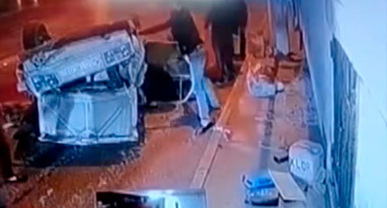 &ldquo;Elə bil, bomba partlamışdı&rdquo; - Zabratdakı qəzanın görüntüləri