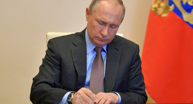 Putin bu qərarların verilməsini niyə gecikdirir?