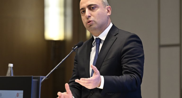 Nazir: 8000 müəllimin müqaviləsinə xitam verilib