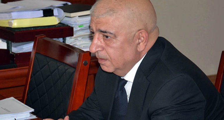 Prezidentin vəzifədən azad etdiyi rektor kimdir? - DOSYE
