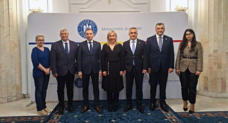 Vəkillər Kollegiyasının rəhbərliyi Rumıniyanın Ədliyyə Nazirliyində görüş keçirib