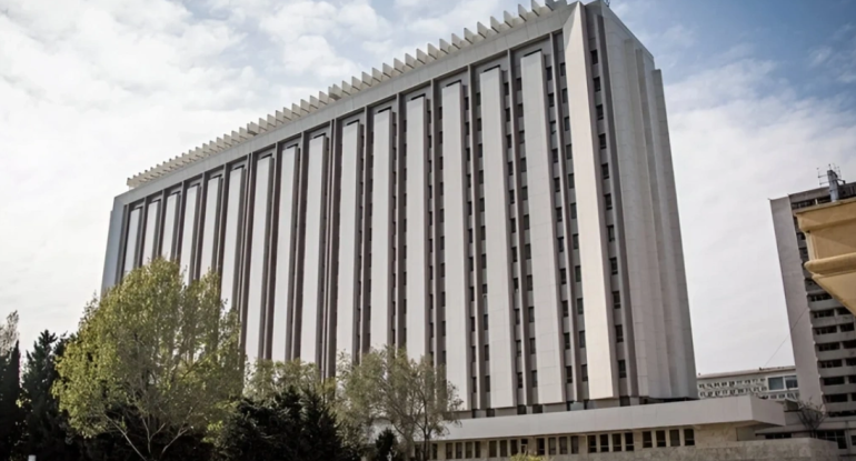 Memarlıq və İnşaat Universitetinin əməkdaşları təltif edildi - SİYAHI