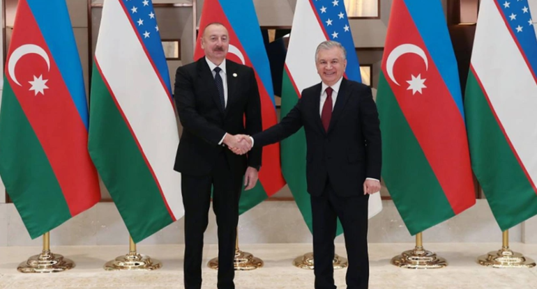 Şavkat Mirziyoyev Azərbaycan Prezidentini təbrik edib