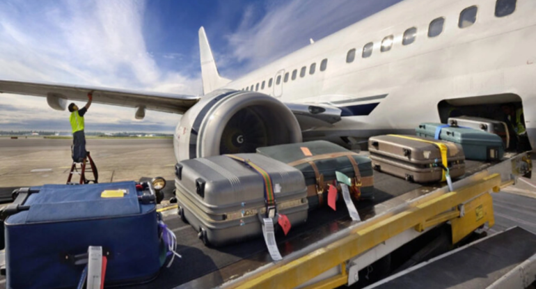 Naxçıvan hava limanında sərnişinlərin qızıllarını oğurlayanlar aeroportun işçiləri olublar - TƏFƏRRÜAT