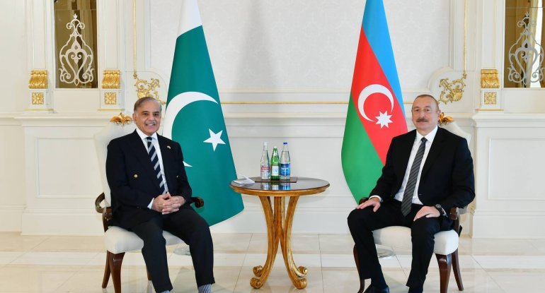 Şahbaz Şərif Azərbaycan Prezidentini təbrik edib