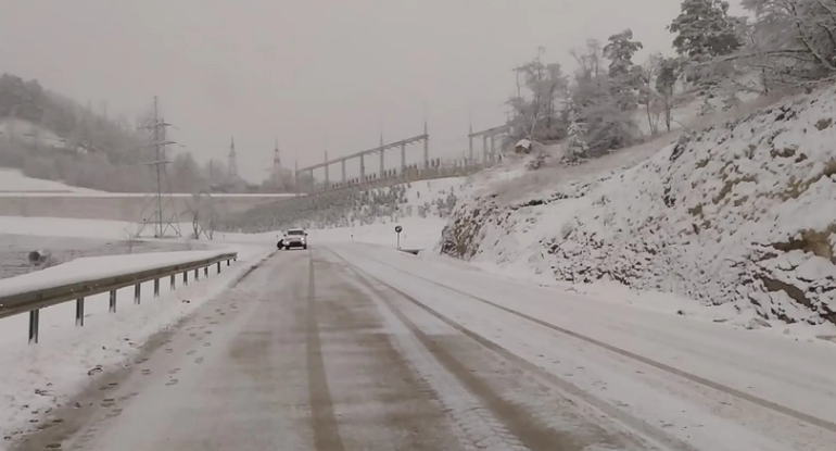 Bəzi rayonlarda qar yağacaq, yollar buz bağlayacaq -&nbsp;XƏBƏRDARLIQ