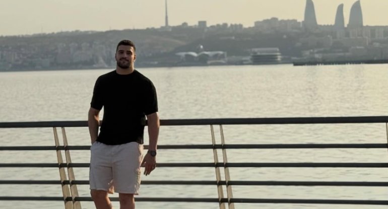 İrəvandan şəkil paylaşmışdı, Azərbaycanı seçdi - FOTO