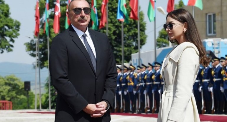Milli Məclis Prezident və xanımını təbrik etdi