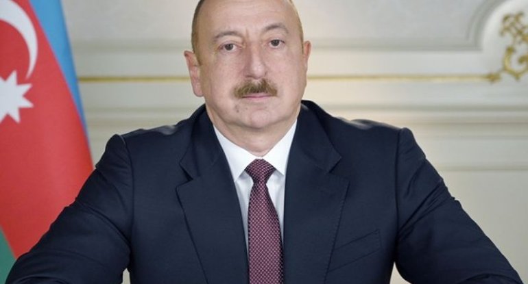 İlham Əliyev Kuba liderinə təbrik məktubu ünvanlayıb