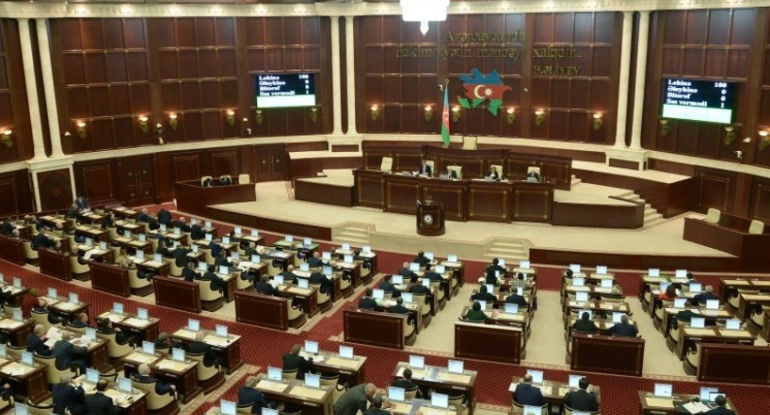 Milli Məclisin deputatları gələn həftə məzuniyyətdən qayıdacaqlar