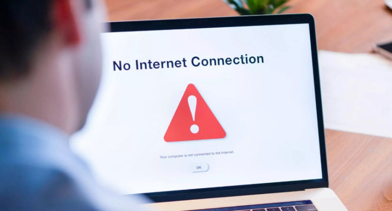 İran 70 saatdan çoxdur internetsiz qalıb