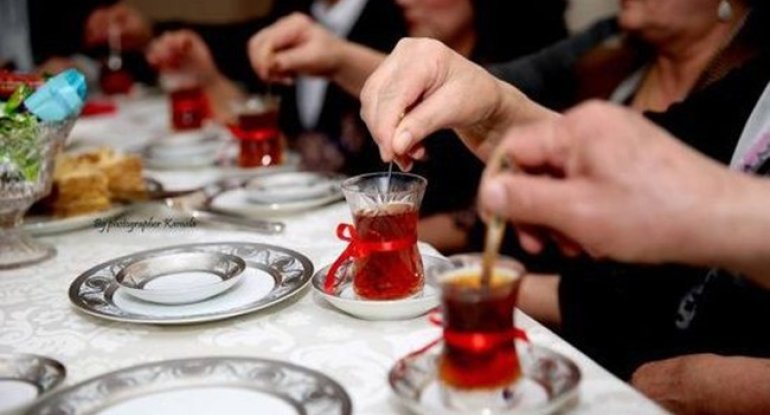 Azərbaycanda qızına elçi gələn atanın tələbi maraq doğurdu - VİDEO