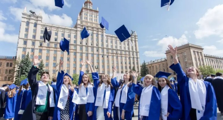 Rusiyada universitetlər&nbsp;yeni təhsil sisteminə keçir - Təfərrüat