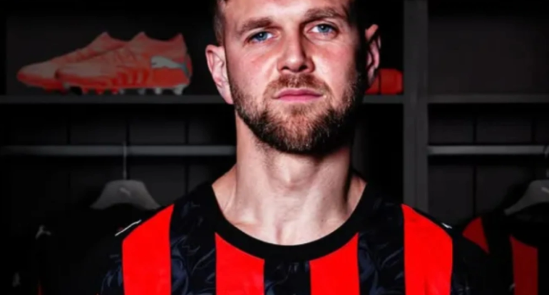 "Milan" futbolçusunun qol saatları oğurlandı