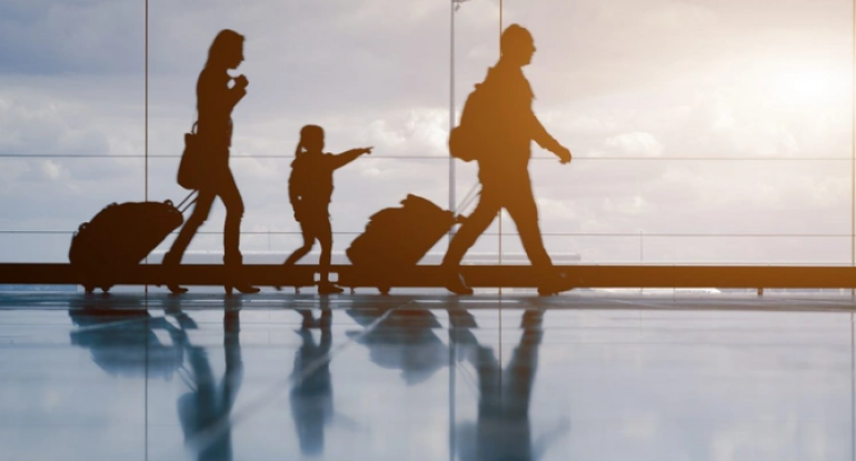 Azərbaycandan turist axını azalıb