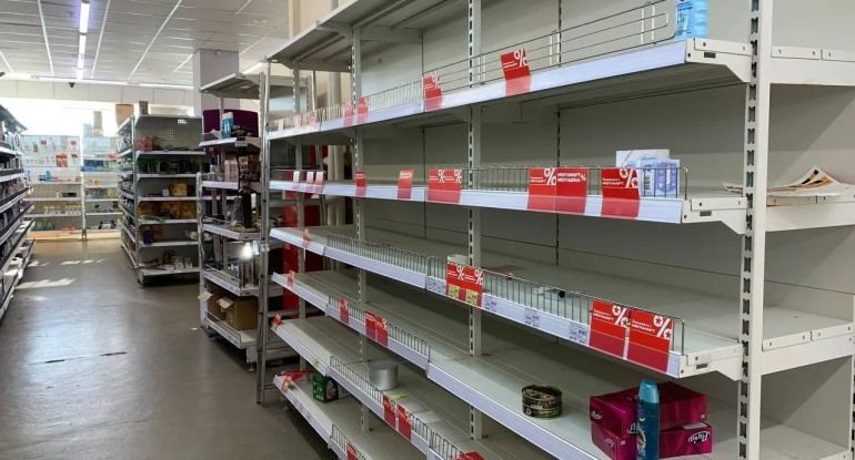 &ldquo;Tarixi fəlakət&rdquo; xəbərdarlığı vaşinqtonluları QORXUYA SALDI - Supermarketlər boşaldılır