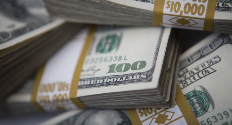 Azərbaycan valyuta ehtiyatları 85 milyard dolları keçib