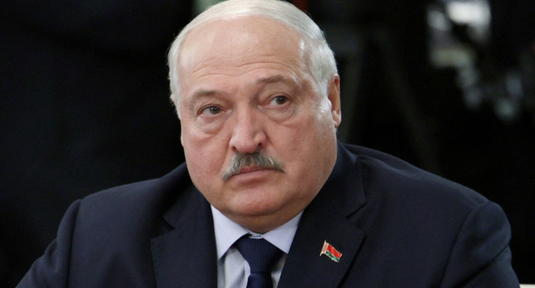 &ldquo;Ölkəni müharibəyə aparmağa çalışırsınız&rdquo; - Lukaşenko
