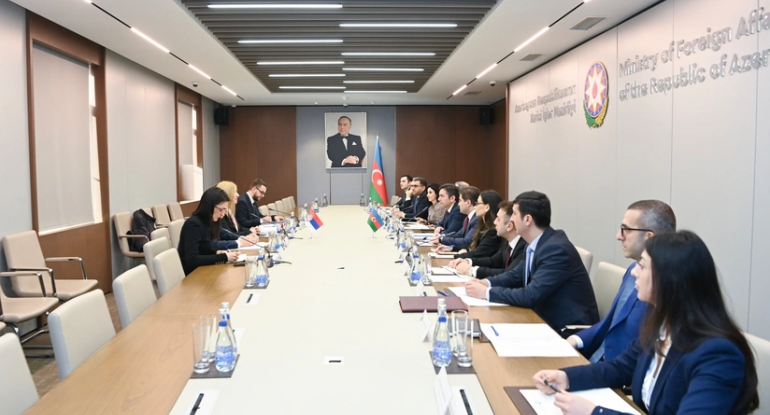 Azərbaycan və Serbiya arasında çoxtərəfli siyasi məsləhətləşmələr keçirilib