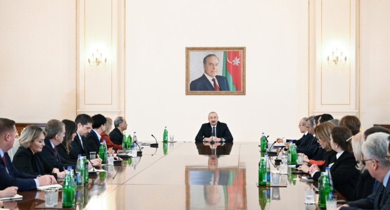 İlham Əliyev ABŞ Ticarət Palatasının nümayəndə heyətini qəbul etdi