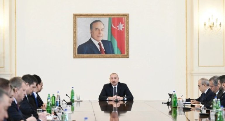 İlham Əliyev: ABŞ Vitse-prezidentinin səfəri ərəfəsində sizin nümayəndə heyətinizin gəlişi olduqca əhəmiyyətlidir