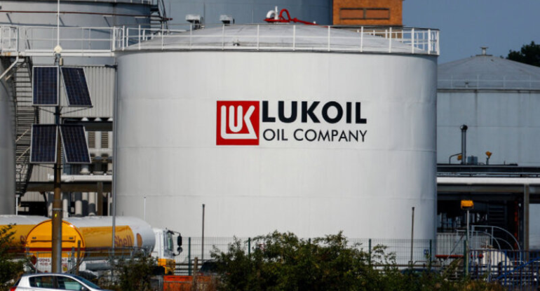 Bu ölkə "Lukoil"in törəmə müəssisələri üçün lisenziya müddətini uzatdı