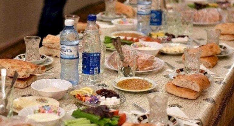 Şəmkirdə yasda ehsan verilməsində dəyişiklik edildi