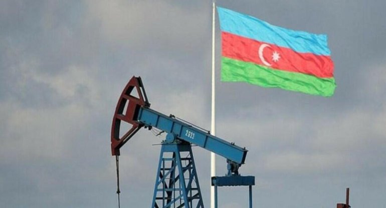 Azərbaycan nefti cüzi ucuzlaşıb