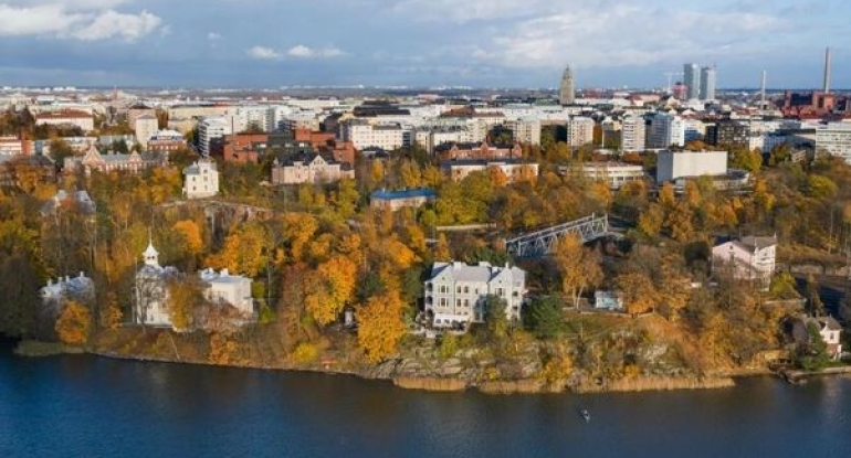Finlandiya rusların daşınmaz əmlakını müsadirə etməyə hazırlaşır