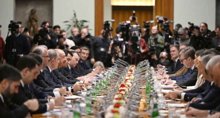 Aleksandar Vuçiç: Yaxın zamanlarda Belqrad və Bakı arasında birbaşa uçuşları açacağıq