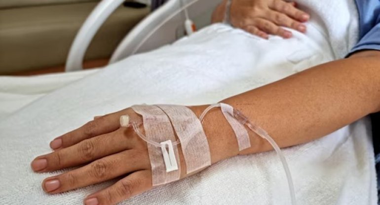 46 yaşlı kişinin üzərinə spirt töküb yandırdılar