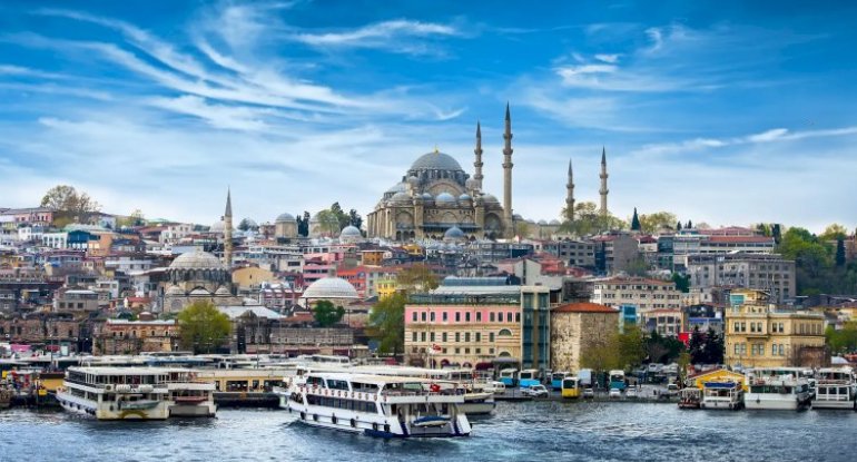 Türkiyədə yaşayanların 53 faizi xoşbəxtdir