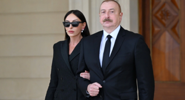İlham Əliyev və Mehriban Əliyeva Nəriman Həsənzadəni 95 illiyi münasibətilə təbrik ediblər