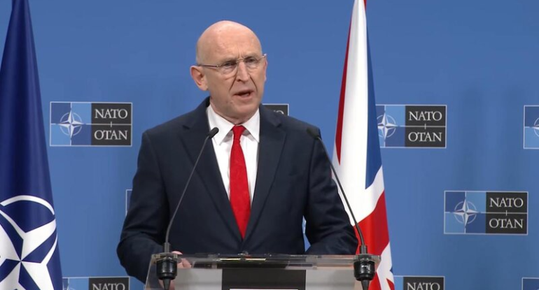 Con Hili: Sülh sazişindən sonra Britaniya qoşunları Ukraynada yerləşdirilə bilər