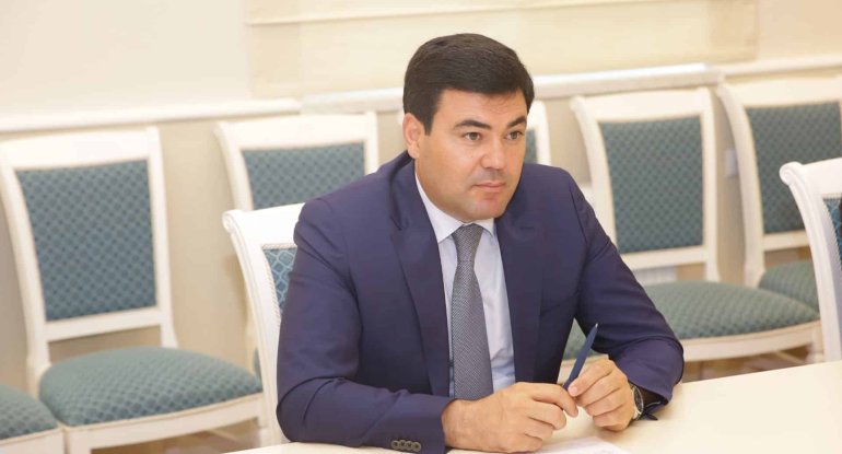 İcra başçısı onu özünə yeni müavin təyin etdi - FOTO