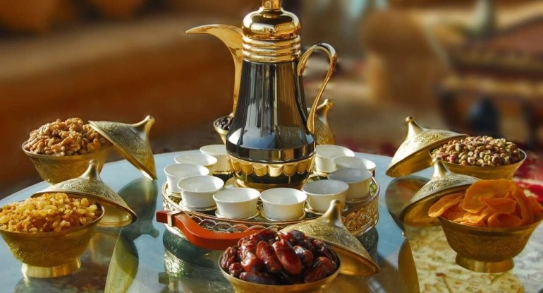 Ramazan ayının altıncı gününün duası - İmsak və iftar vaxtı